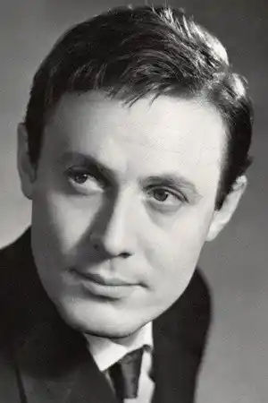 Yuriy Solomin fotoğrafı