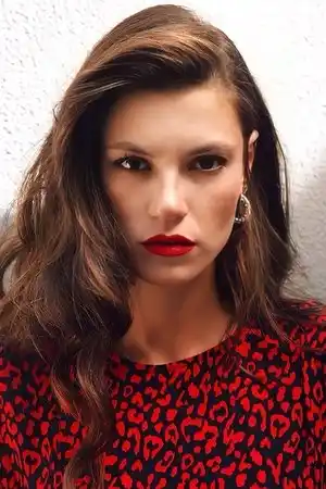 Yüsra Geyik fotoğrafı