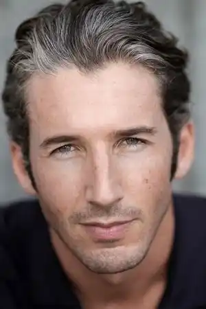 Zachary Le Vey fotoğrafı