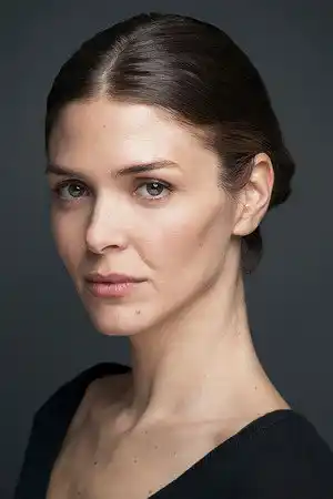 Zeynep Özder fotoğrafı
