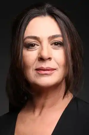 Zeyno Eracar fotoğrafı