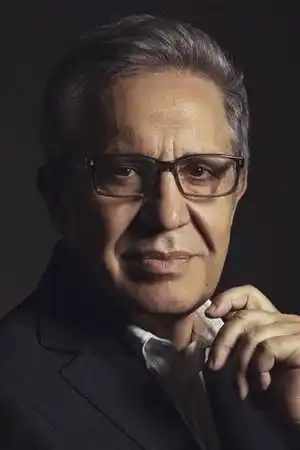 Zülfü Livaneli fotoğrafı